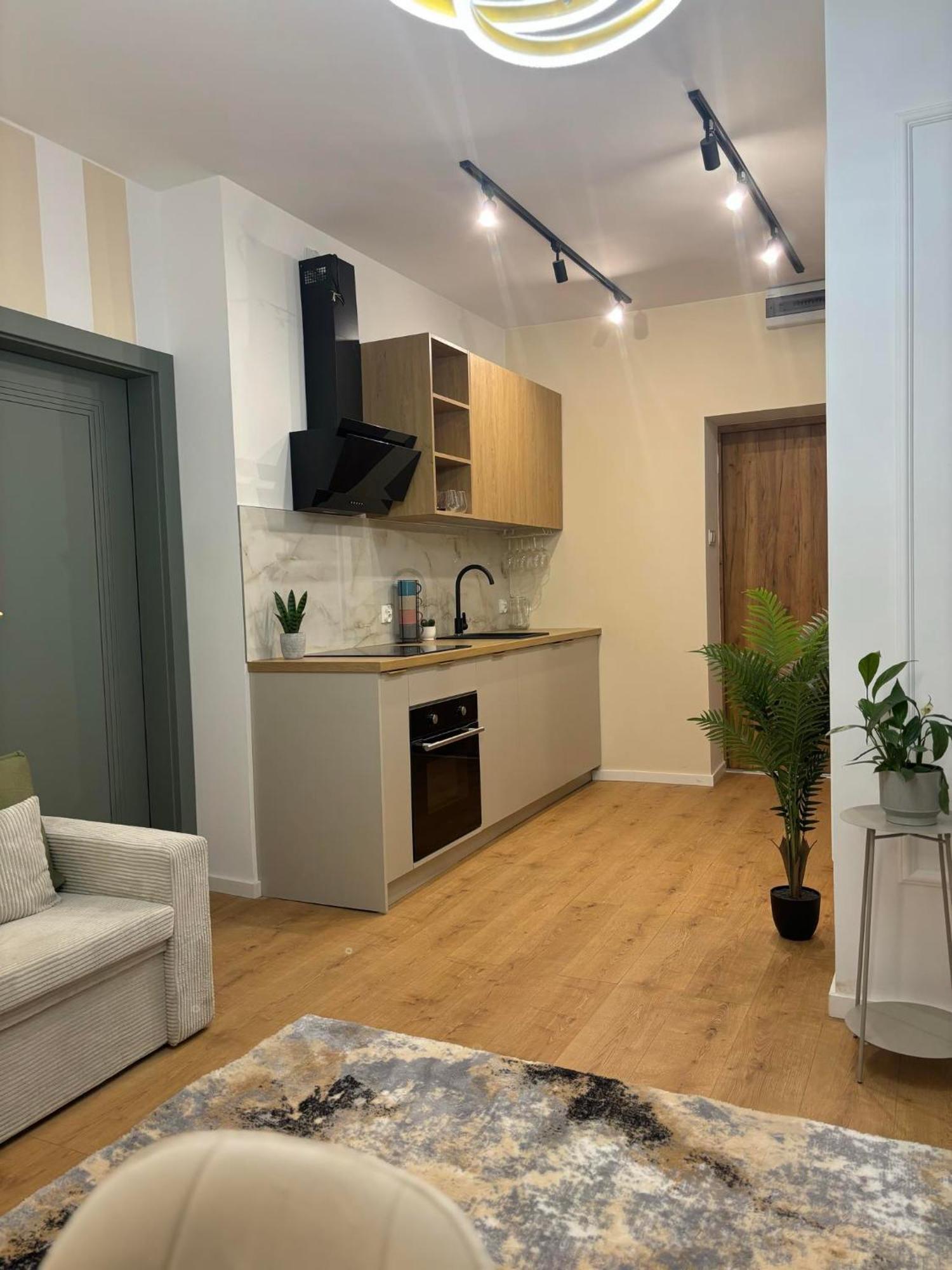 Apartament Pod Wieza 1 Wałbrzych Extérieur photo